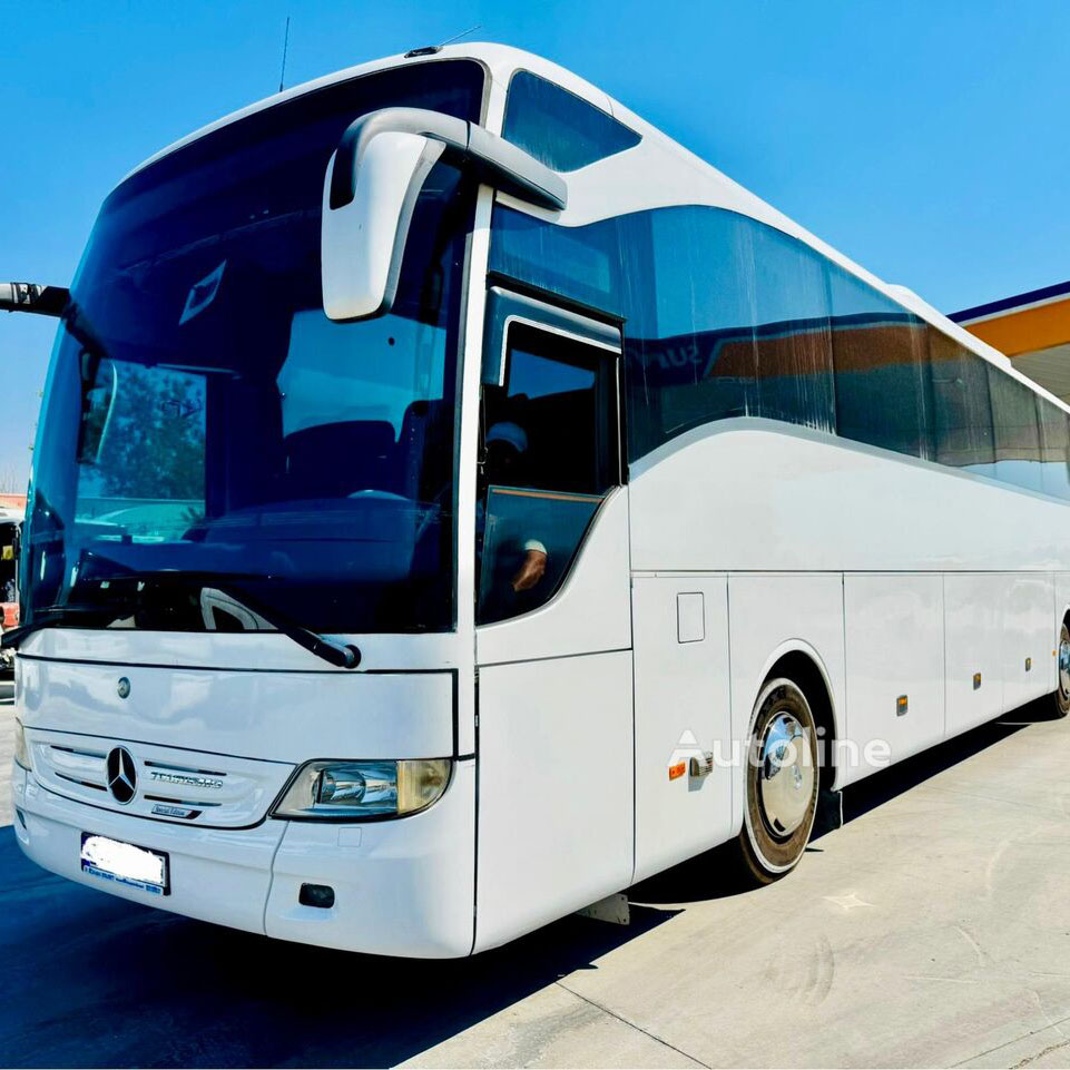 bus-Mercedes-Benz-Tourismo